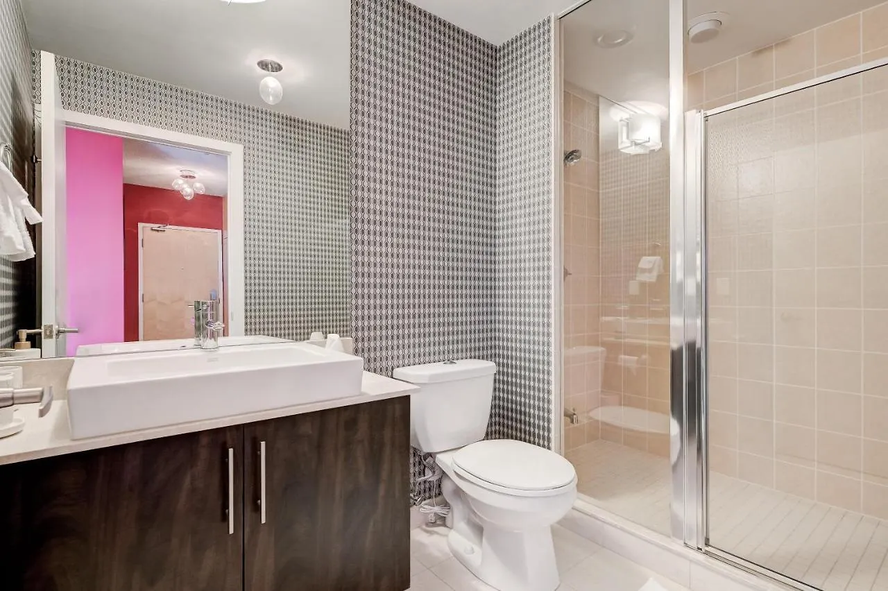 Apartment Spacious Lux 2Bd Downtown Toronto With Parking!