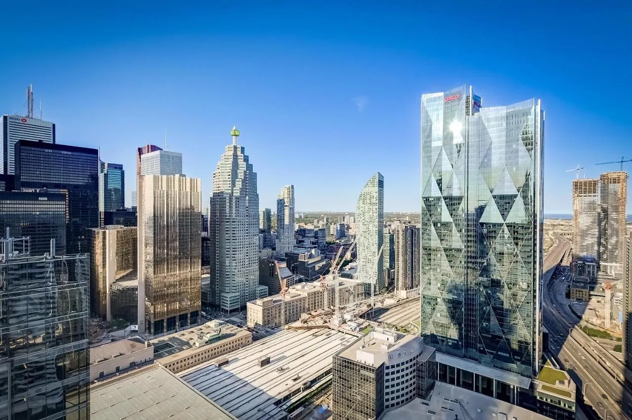 Apartment Spacious Lux 2Bd Downtown Toronto With Parking!