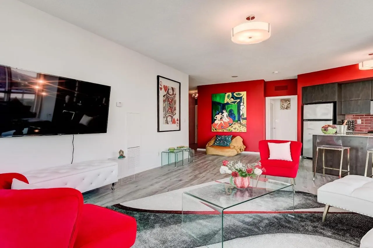 Spacious Lux 2Bd Downtown Toronto With Parking! Canada