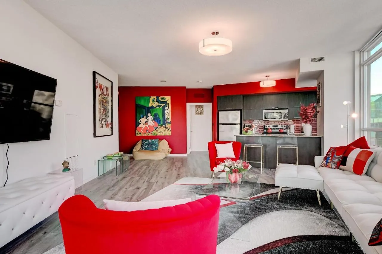 Spacious Lux 2Bd Downtown Toronto With Parking! 0*,